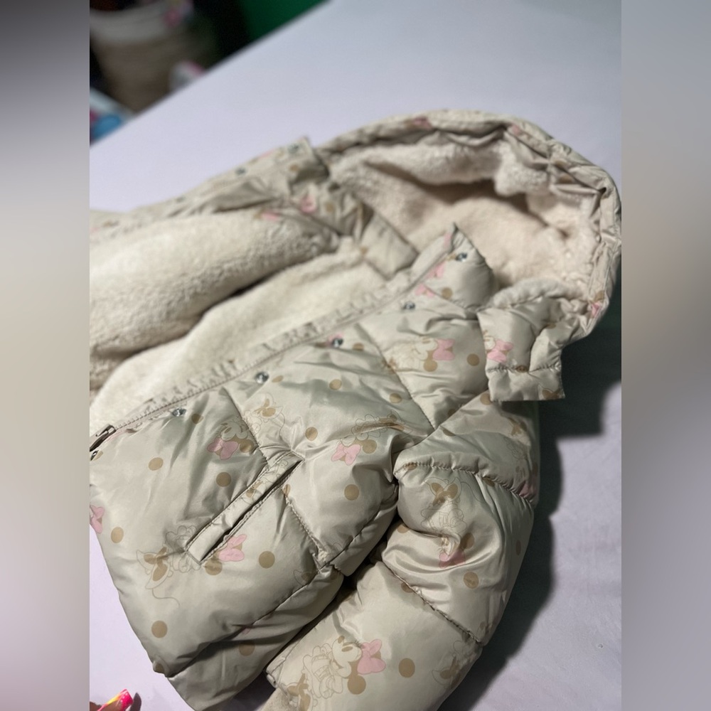 Gap Disney Minnie Mouse Puffer Jacket